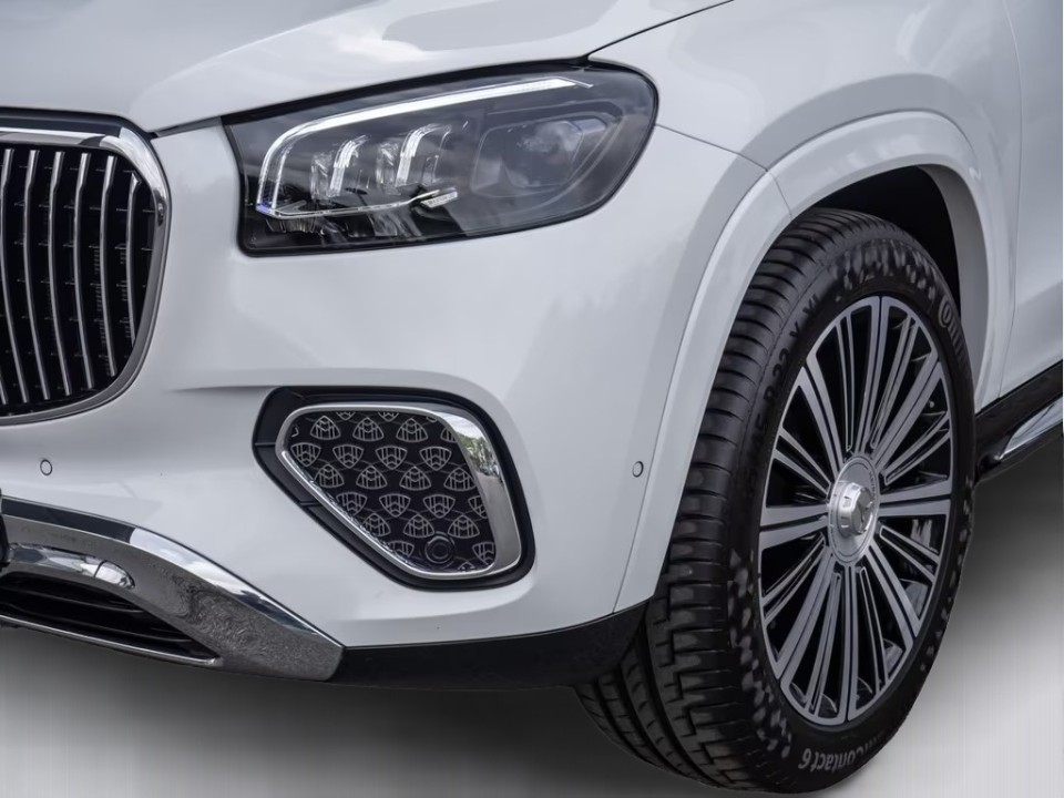Mercedes-Benz GLS Maybach 600 - foto 32