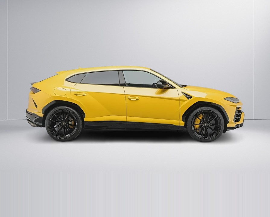 Lamborghini URUS (2)