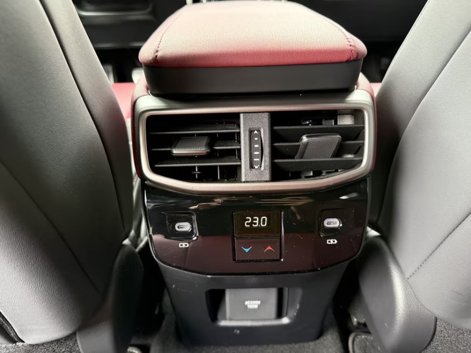 Lexus Seria RX 500h AWD F-Sport - foto 16