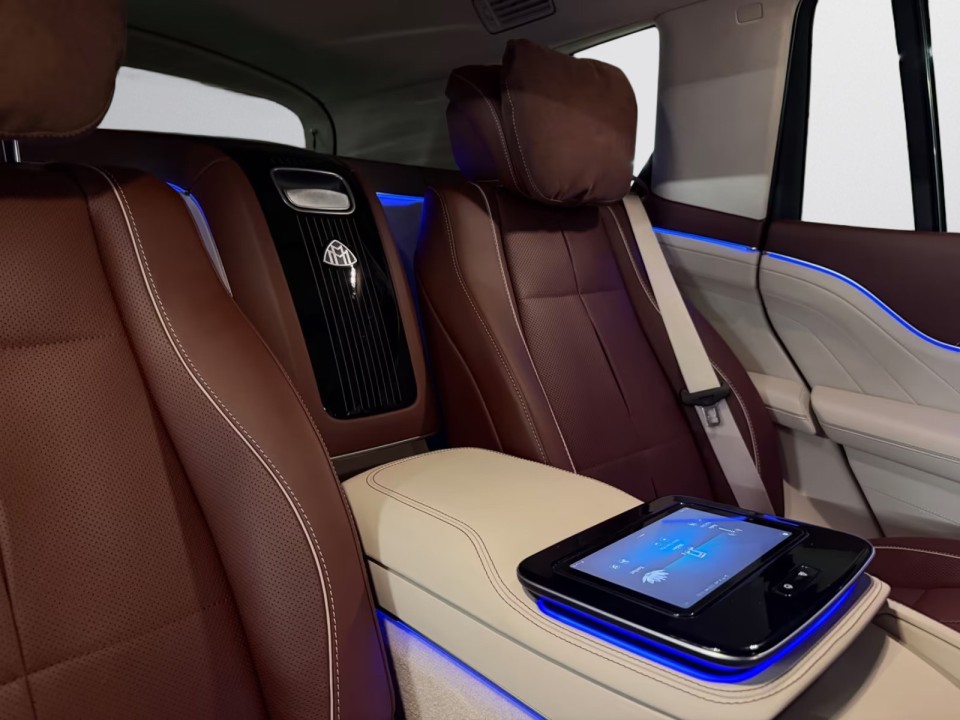 Mercedes-Benz GLS Maybach 600 - foto 18