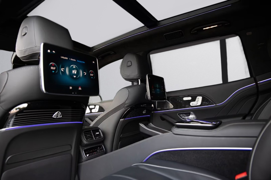 Mercedes-Benz GLS Maybach 600 - foto 20