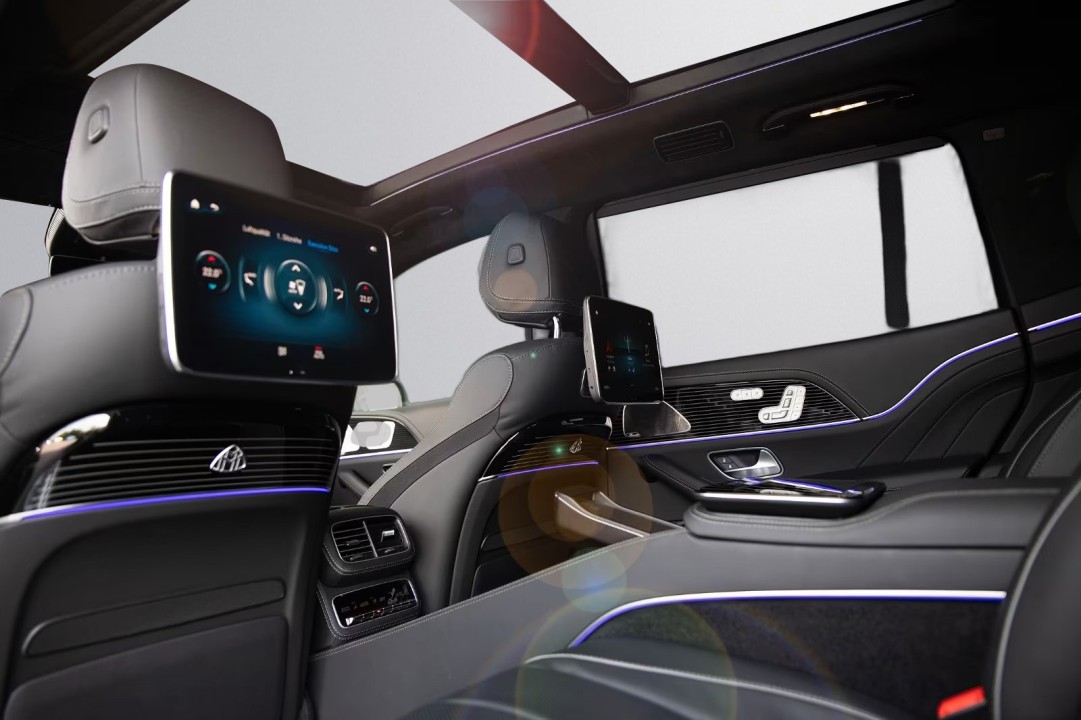 Mercedes-Benz GLS Maybach 600 - foto 30