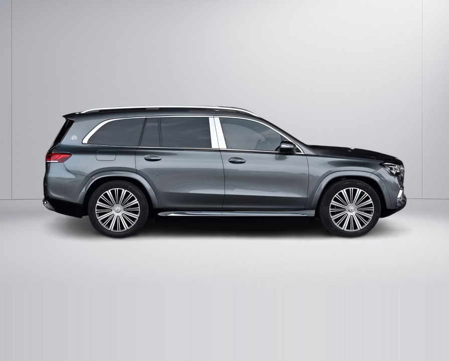 Mercedes-Benz GLS Maybach 600 (3)