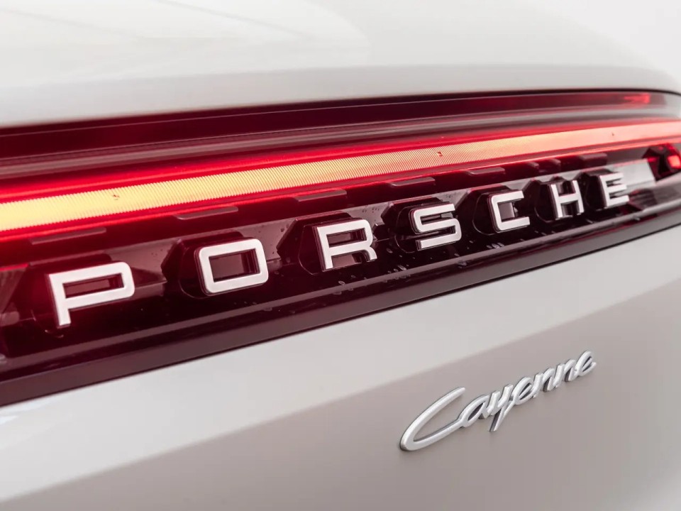 Porsche Cayenne - foto 23