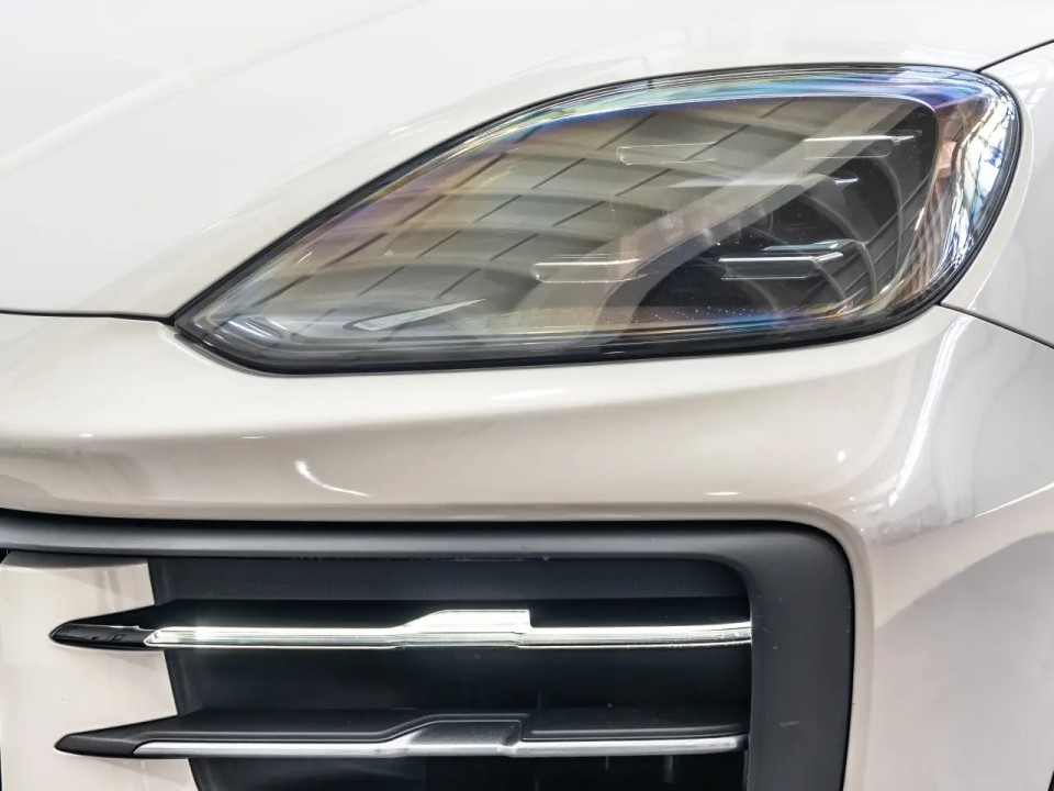 Porsche Cayenne - foto 22