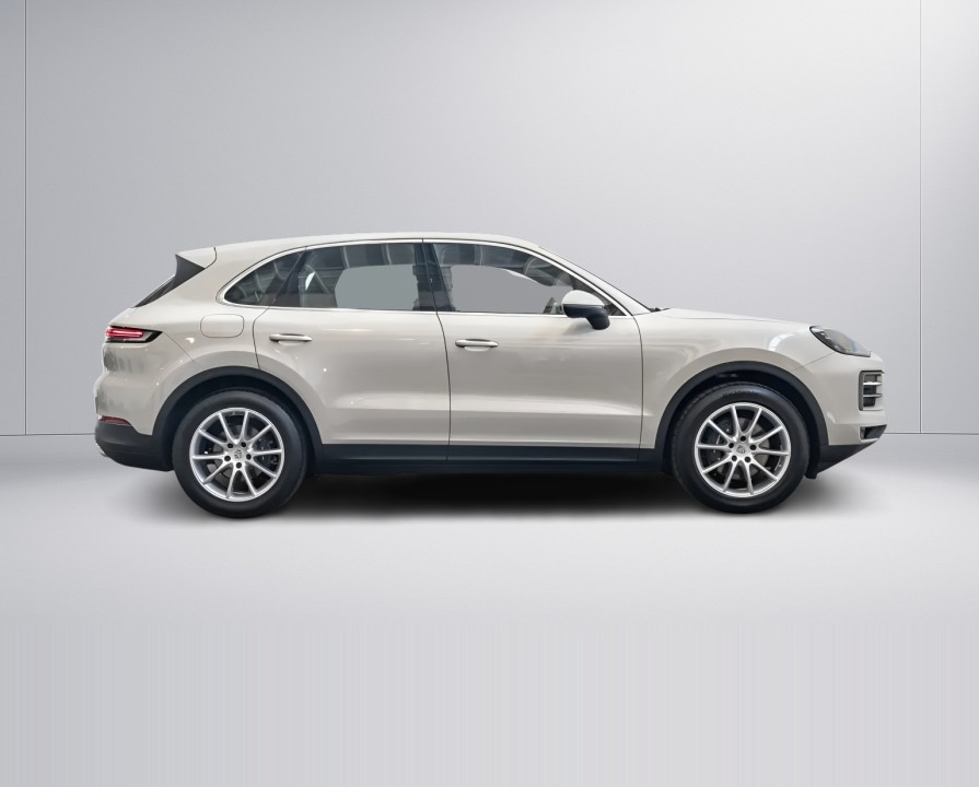 Porsche Cayenne (5)