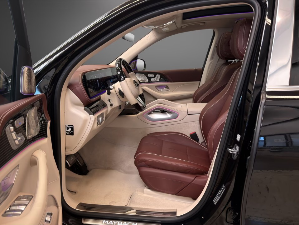 Mercedes-Benz GLS Maybach 600 - foto 9