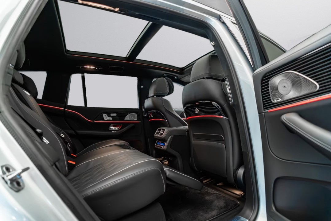 Mercedes-Benz GLS Maybach 600 - foto 12