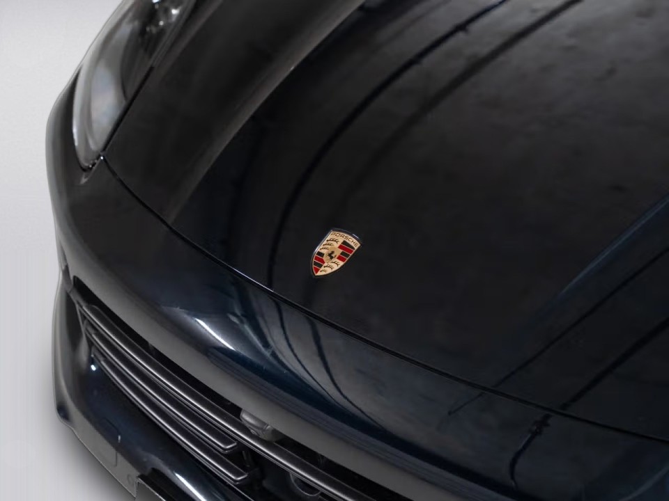 Porsche Cayenne Platinum Edition - foto 32