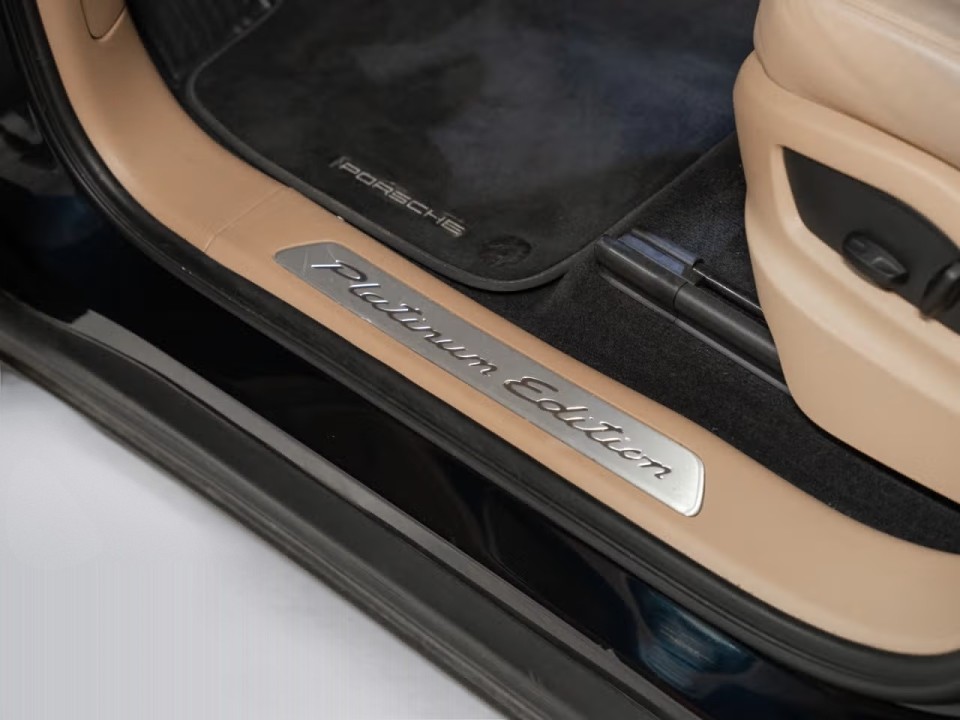 Porsche Cayenne Platinum Edition - foto 26