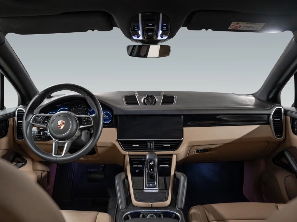 Porsche Cayenne Platinum Edition - foto 11
