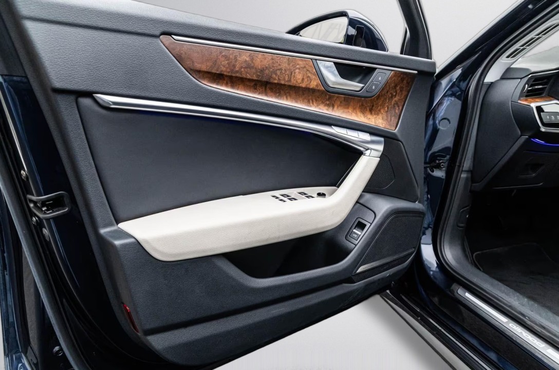 Audi A6 Allroad 55TFSI quattro - foto 16