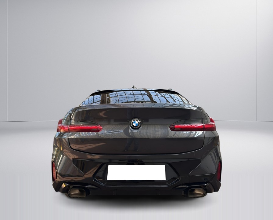 BMW X4 xDrive20d M-Sport (4)