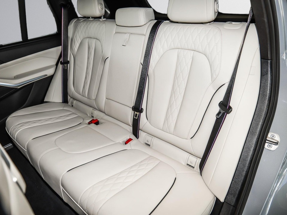 BMW X5 xDrive30d M-Sport - foto 9