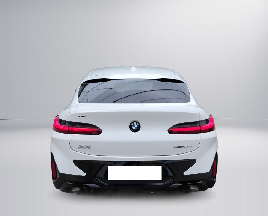BMW X4 xDrive20i M-Sport (4)