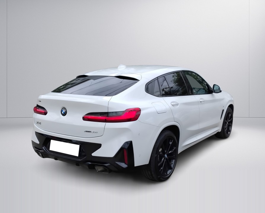 BMW X4 xDrive20i M-Sport (5)