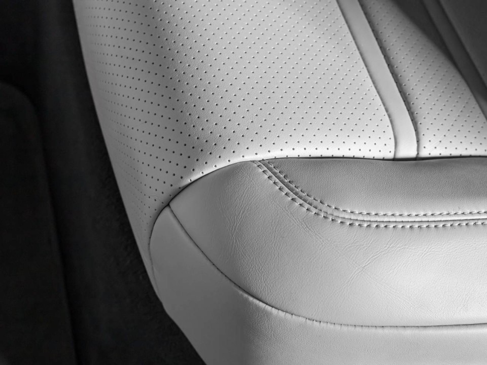 Porsche Cayenne Coupe E-Hybrid - foto 16