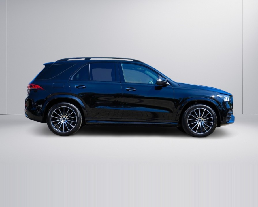 Mercedes-Benz GLE 400d 4MATIC AMG Line (2)