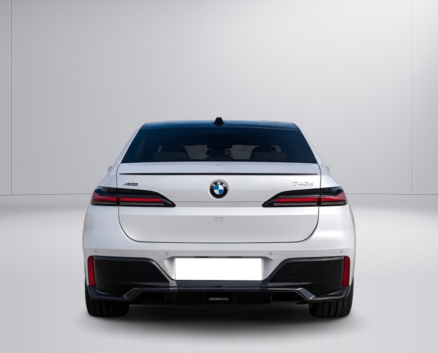 BMW Seria 7 740d xDrive M-Sport (4)