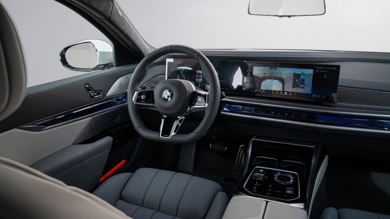 BMW Seria 7 740d xDrive M-Sport - foto 12