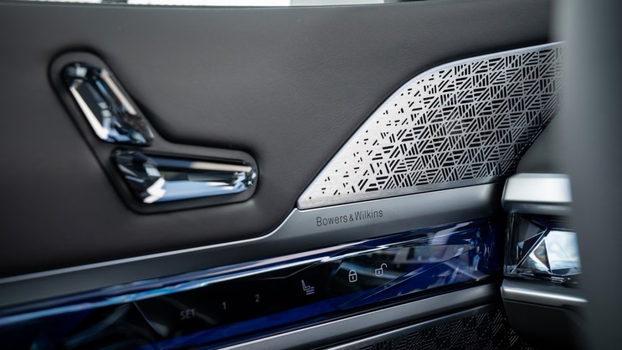 BMW Seria 7 740d xDrive M-Sport - foto 20