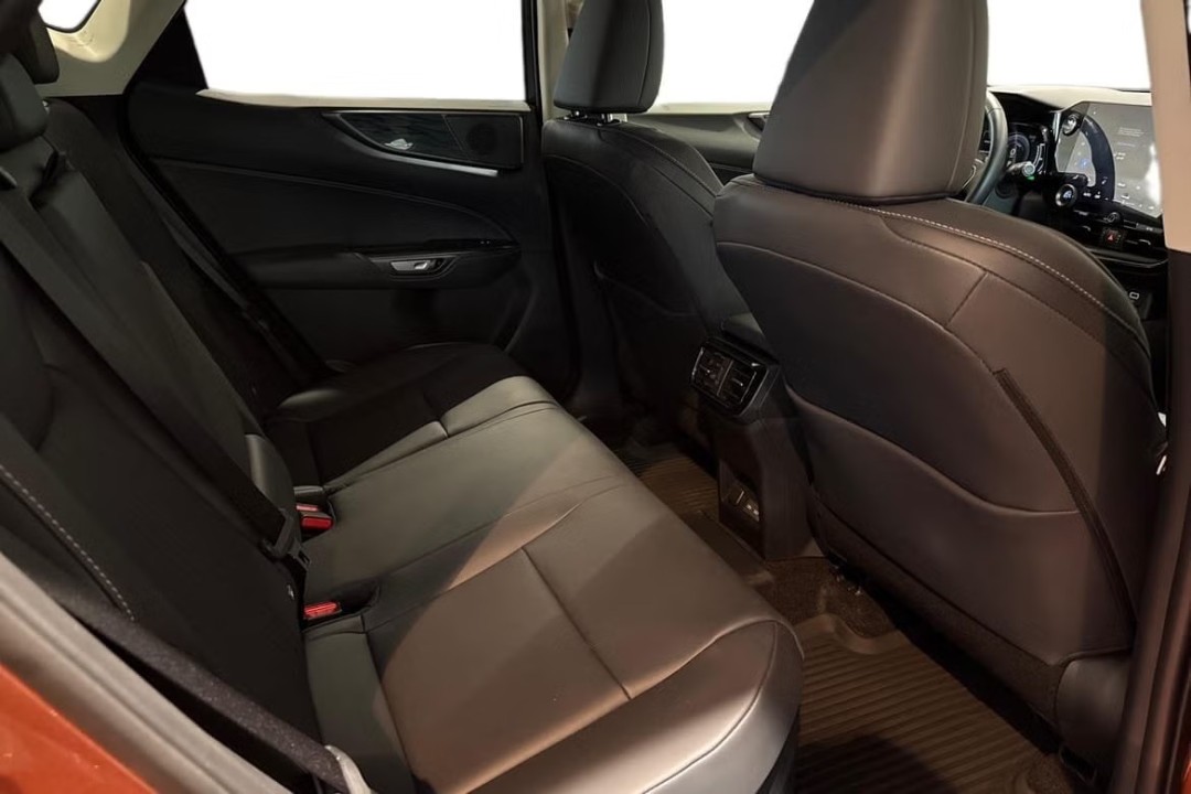 Lexus Seria NX 450h+ AWD Business - foto 10