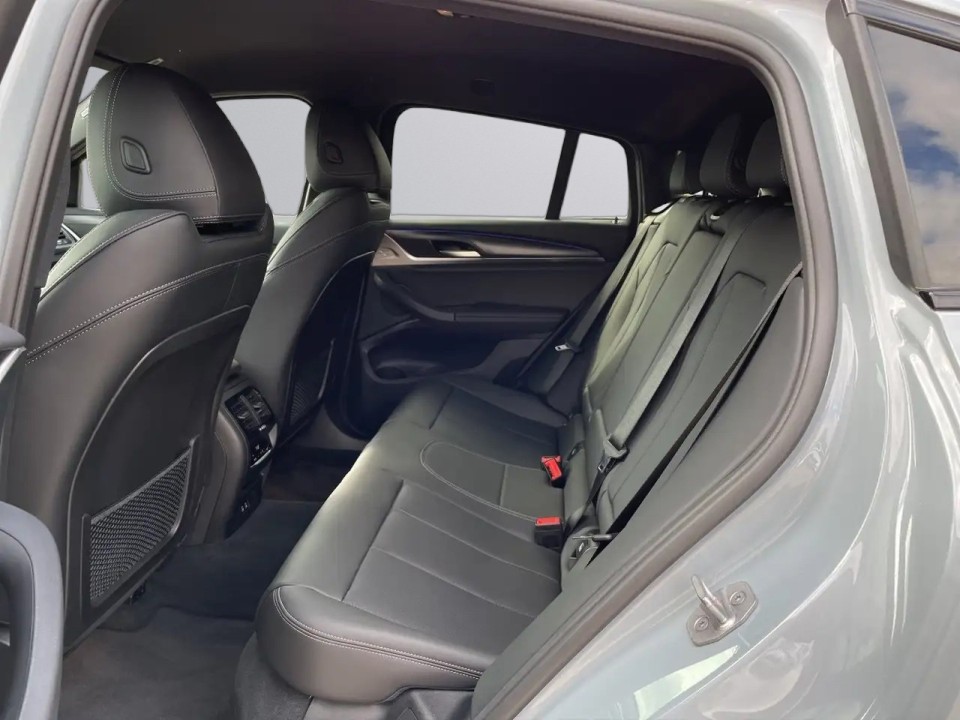 BMW X4 xDrive20i M-Sport - foto 12