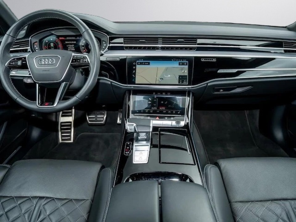 Audi A8 50TDI quattro tiptronic (3)
