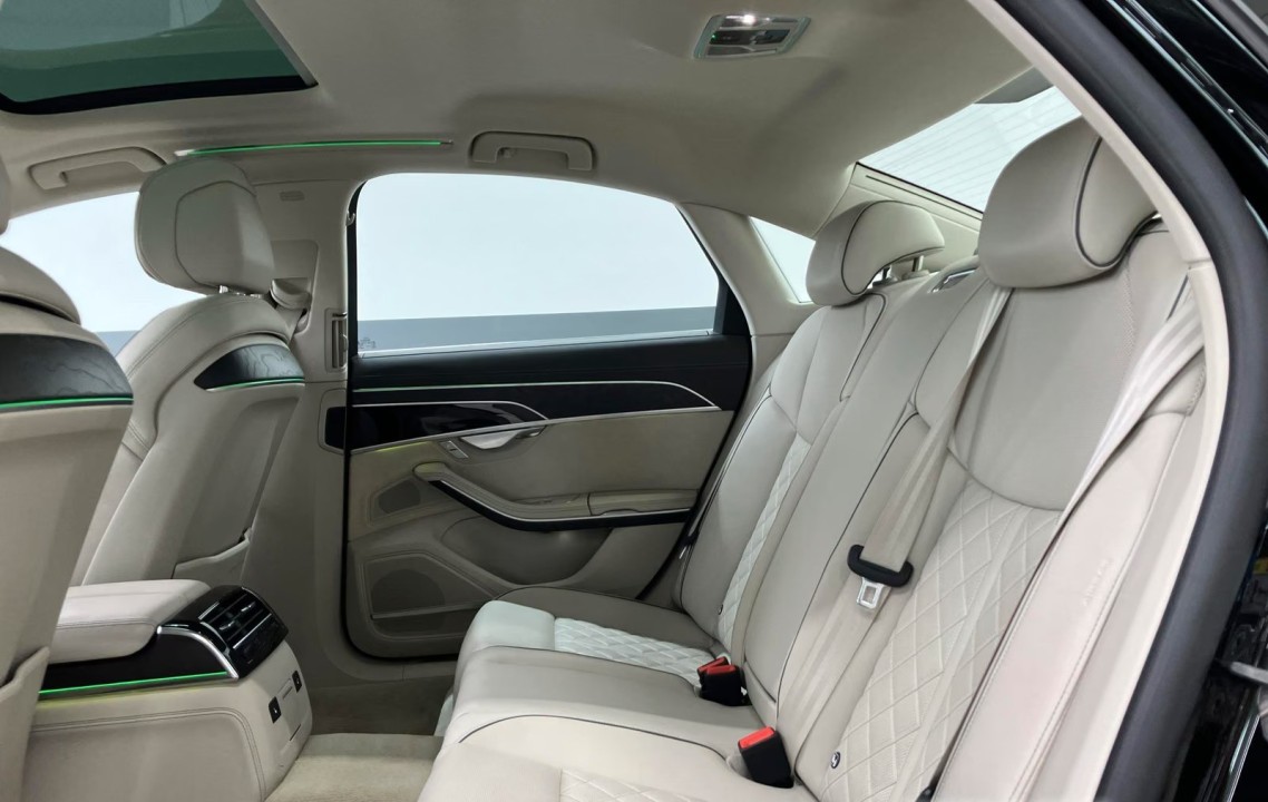 Audi A8 50TDI quattro tiptronic - foto 6