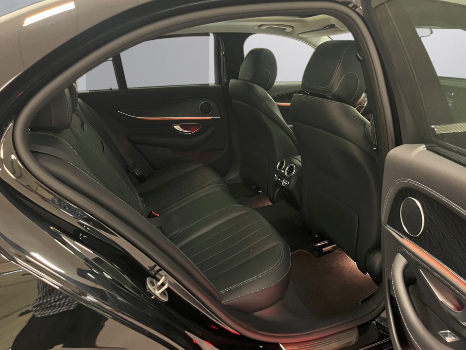 Mercedes-Benz E 220d Avantgarde - foto 10