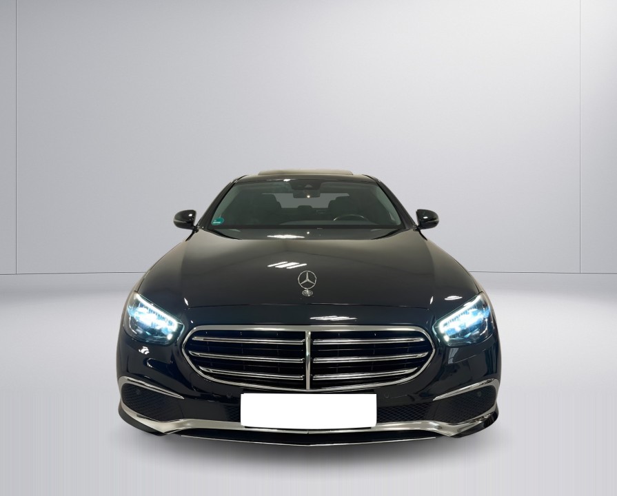 Mercedes-Benz E 220d Avantgarde (3)