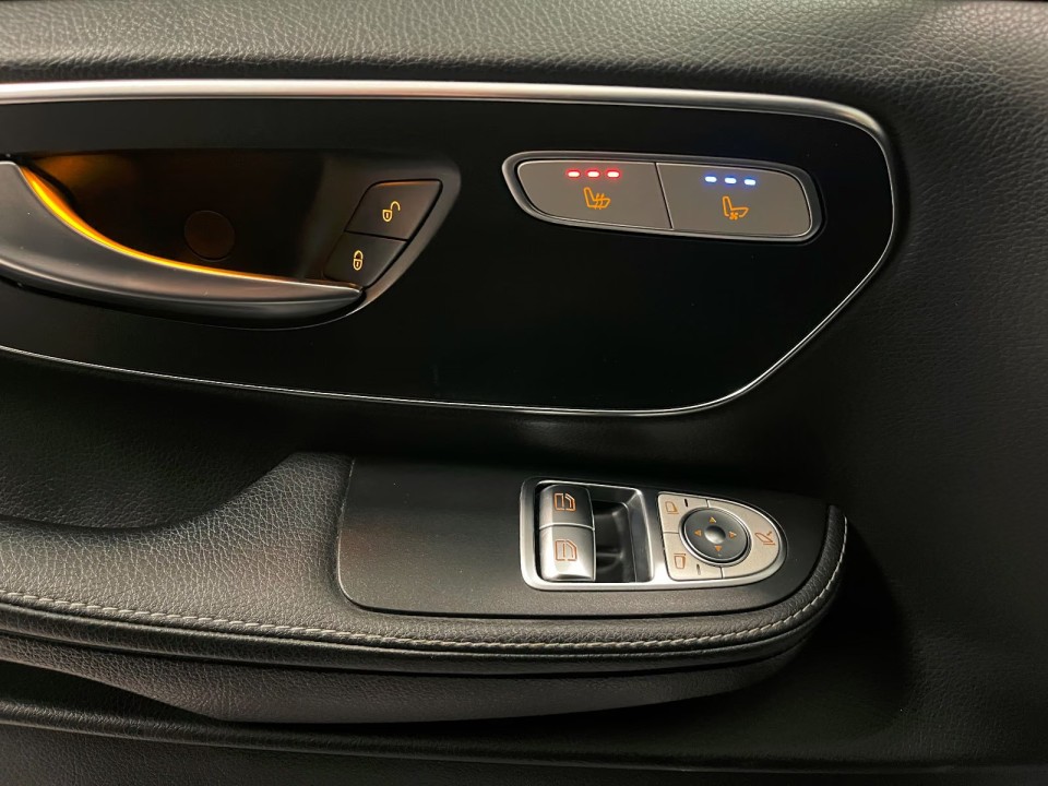Mercedes-Benz E 220d Avantgarde - foto 19