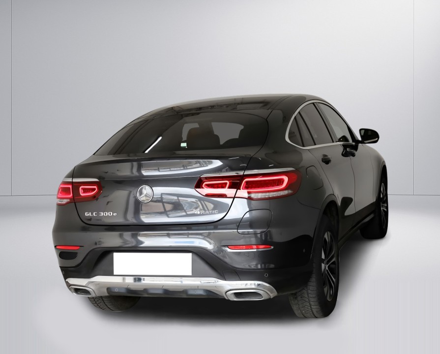 Mercedes-Benz GLC Coupé 300e 4MATIC (4)