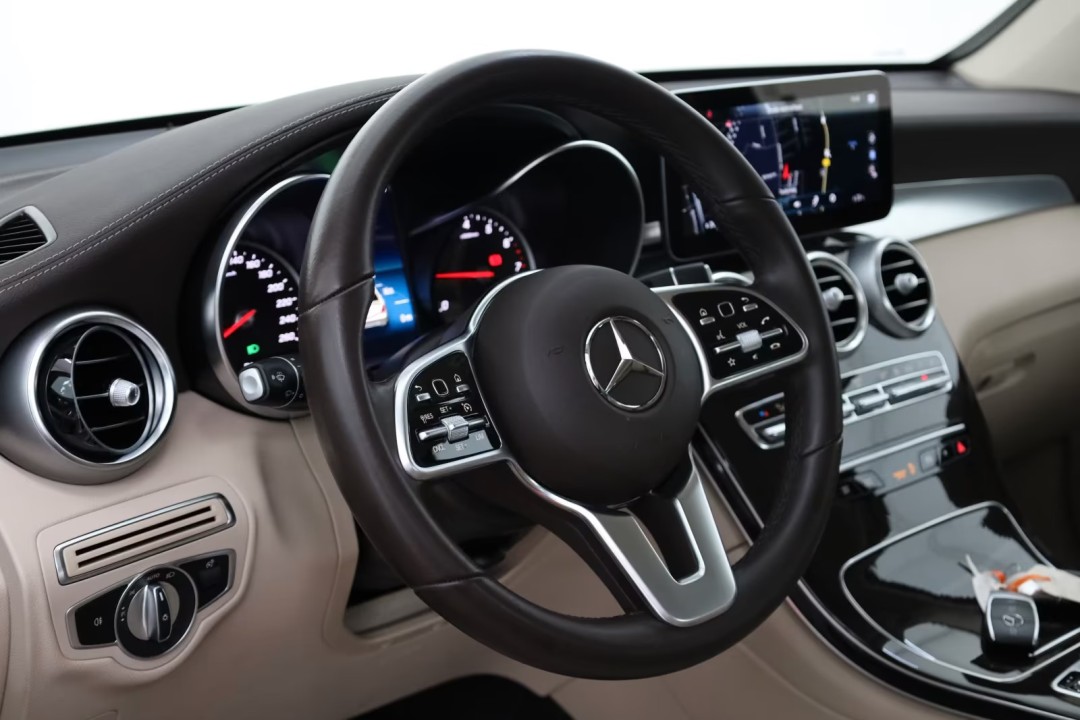 Mercedes-Benz GLC Coupé 300e 4MATIC - foto 17