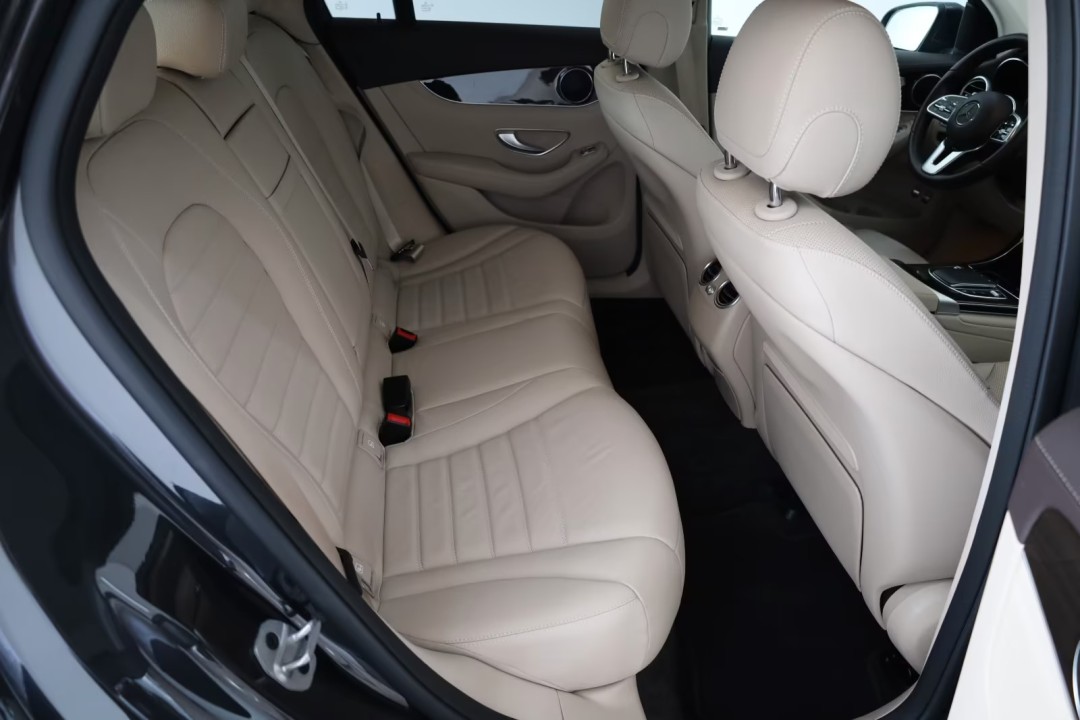 Mercedes-Benz GLC Coupé 300e 4MATIC - foto 12