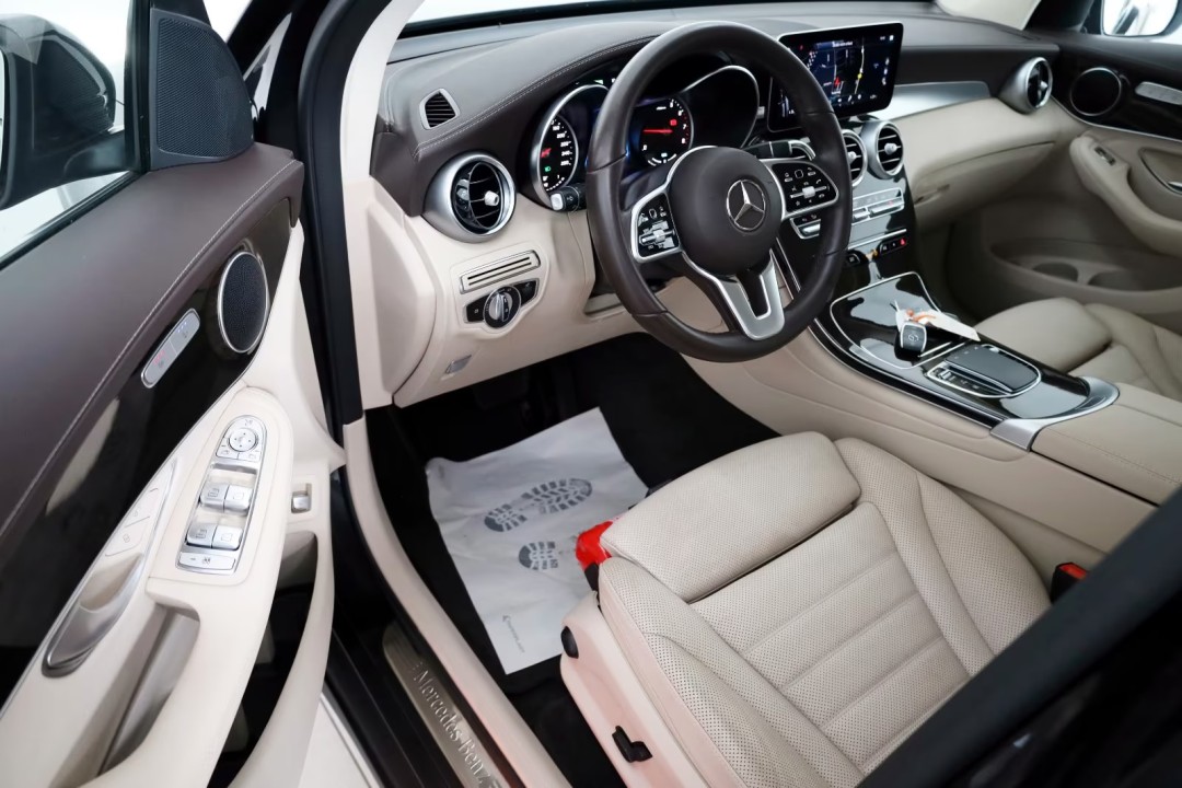 Mercedes-Benz GLC Coupé 300e 4MATIC - foto 11