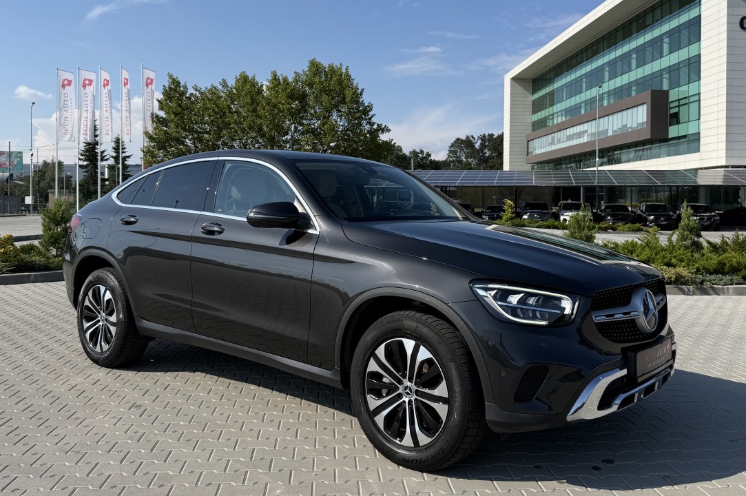 Mercedes-Benz GLC Coupé 300e 4MATIC