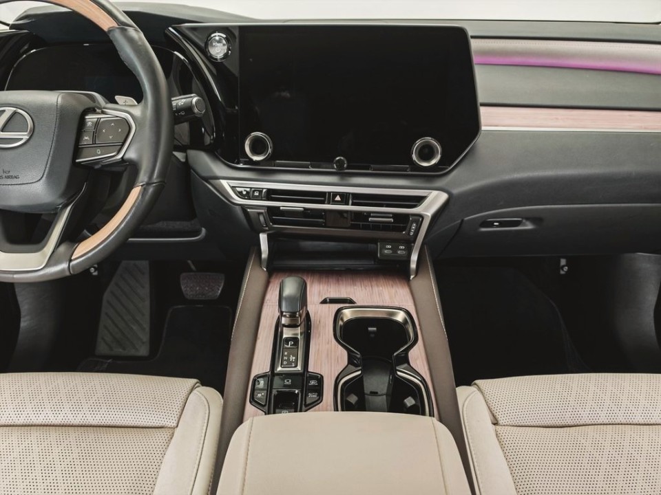 Lexus Seria RX 450h+ AWD Luxury Line - foto 11