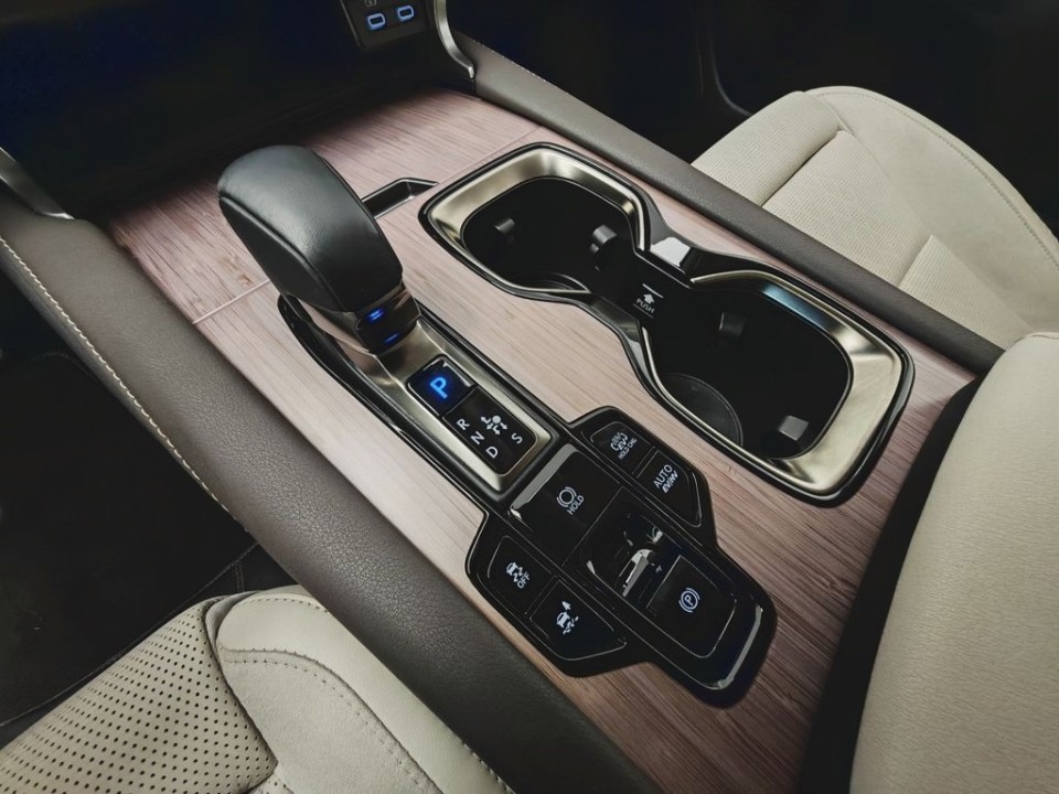 Lexus Seria RX 450h+ AWD Luxury Line - foto 16