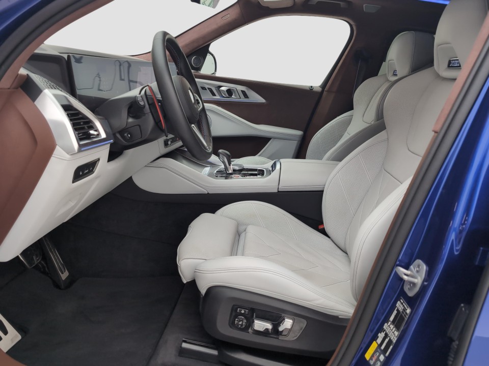 BMW XM 50e - foto 6