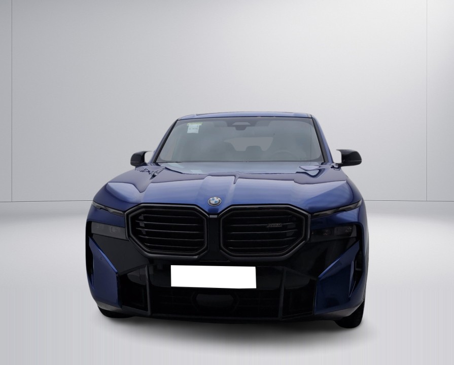 BMW XM 50e (2)