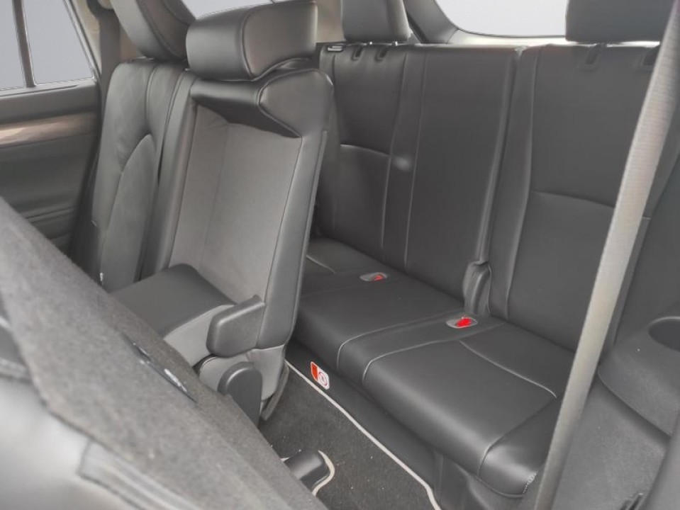 Toyota Highlander HEV Executive - foto 11