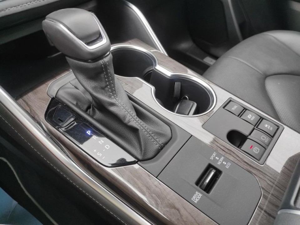 Toyota Highlander HEV Executive - foto 17
