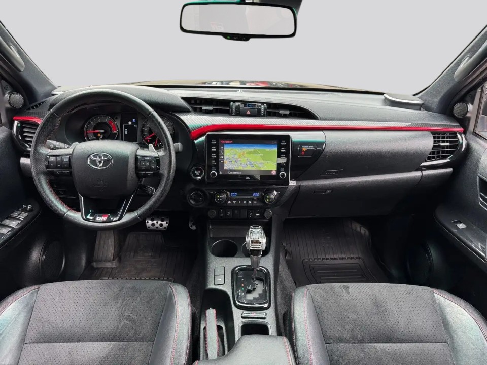 Toyota Hilux 2.8D GR Sport - foto 9