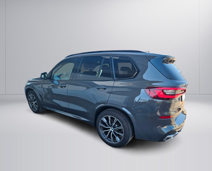 BMW X5 xDrive25d M-Sport - foto 8