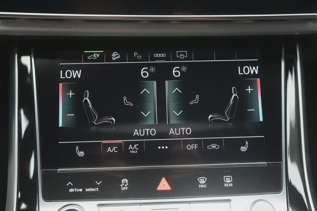 Audi Q7 55TFSIe quattro - foto 20