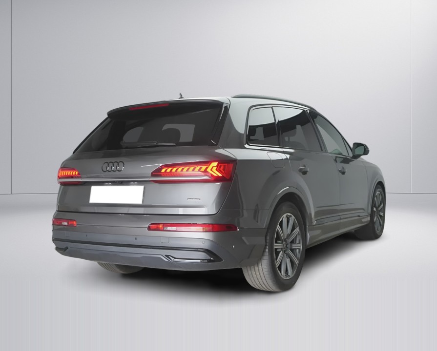 Audi Q7 55TFSIe quattro (2)