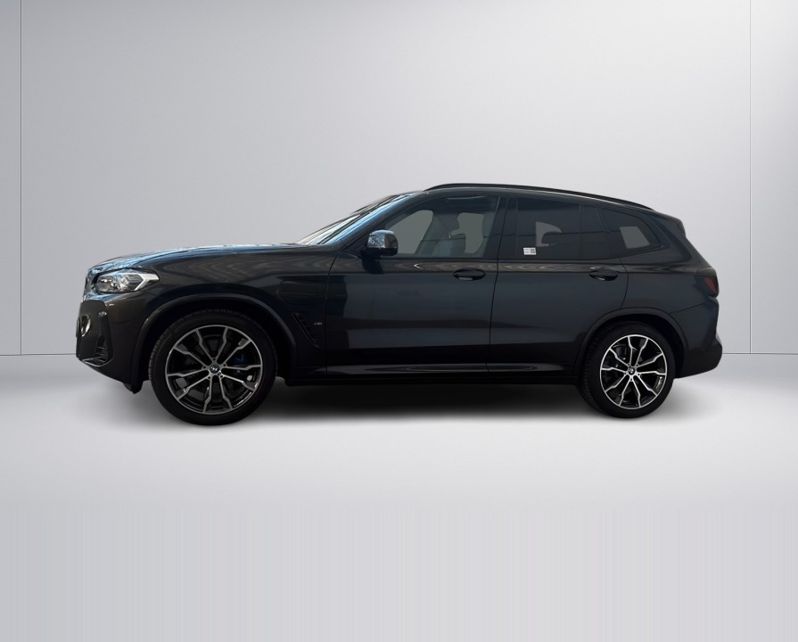 BMW X3 xDrive30e M-Sport (4)