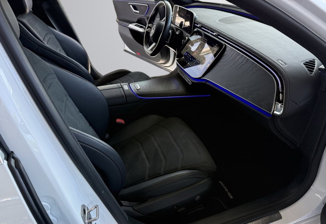 Mercedes-Benz E 220d AMG Line - foto 10