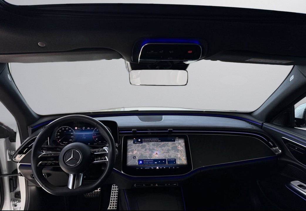 Mercedes-Benz E 220d AMG Line - foto 11